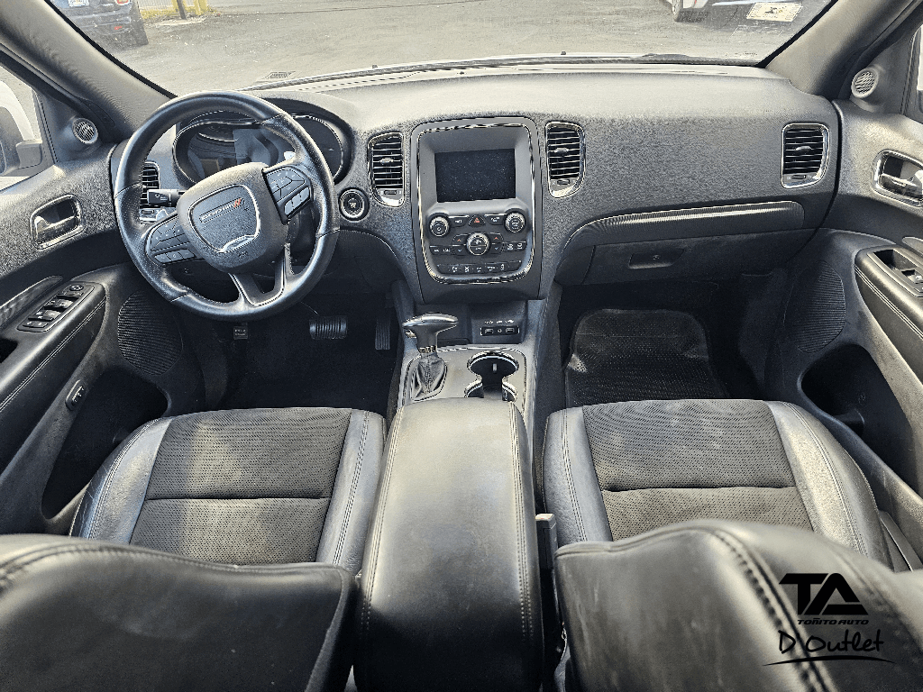 https://s3.amazonaws.com/dealerappcenter/dealergroups/61/vehicles/241027/fXInzW.png