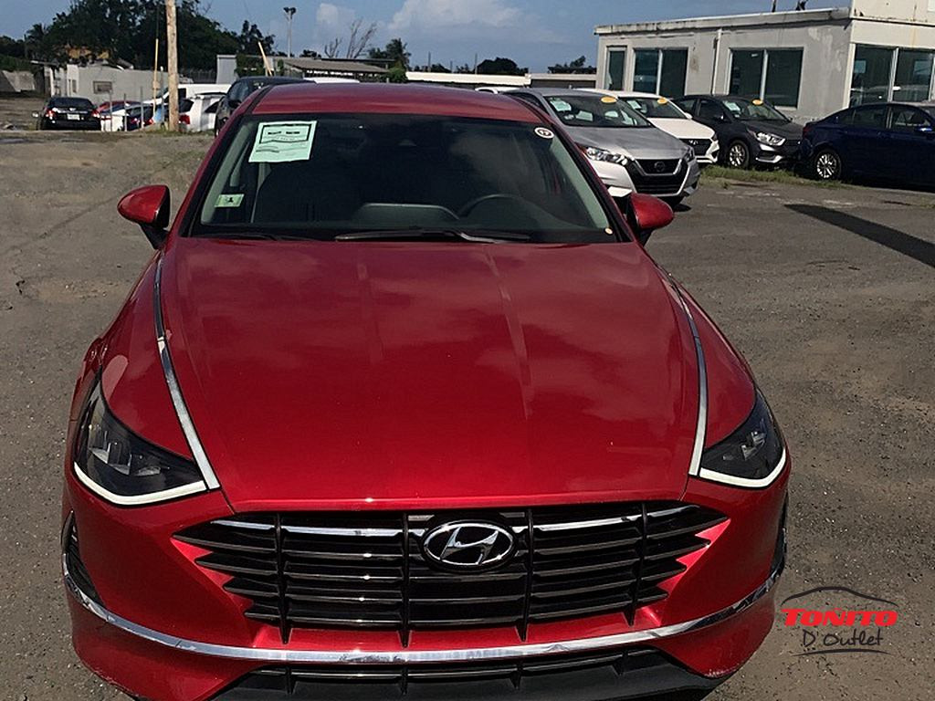 https://s3.amazonaws.com/dealerappcenter/dealergroups/61/vehicles/241031/dgOlkU.jpg