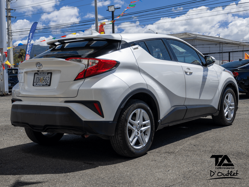 https://s3.amazonaws.com/dealerappcenter/dealergroups/61/vehicles/281821/OmB0H9.png