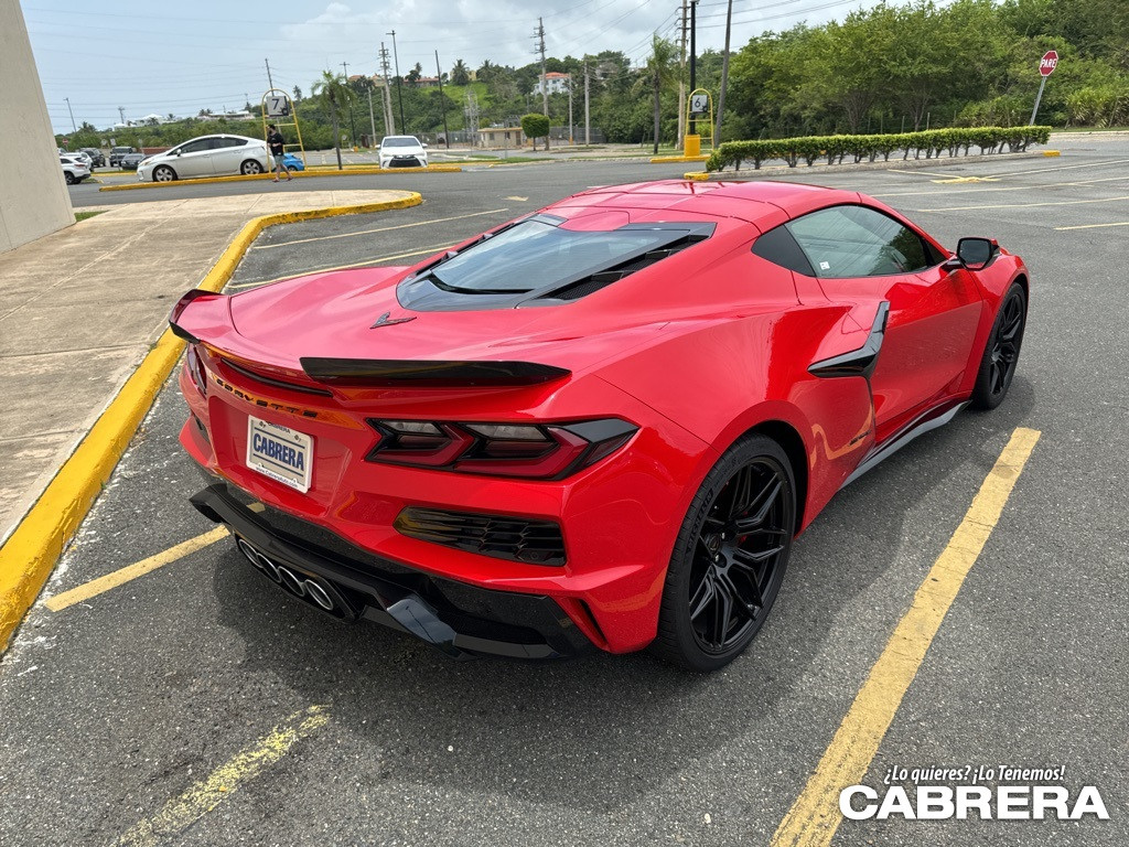 https://s3.amazonaws.com/dealerappcenter/dealergroups/88/vehicles/217138/uTJrSJ.jpg