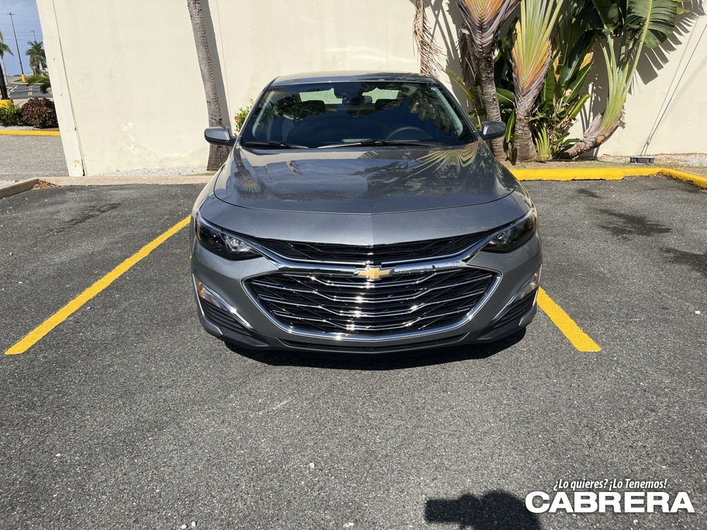 https://s3.amazonaws.com/dealerappcenter/dealergroups/88/vehicles/229605/C7BNbI.jpg