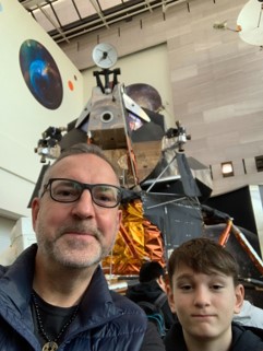 Lunar excursion module