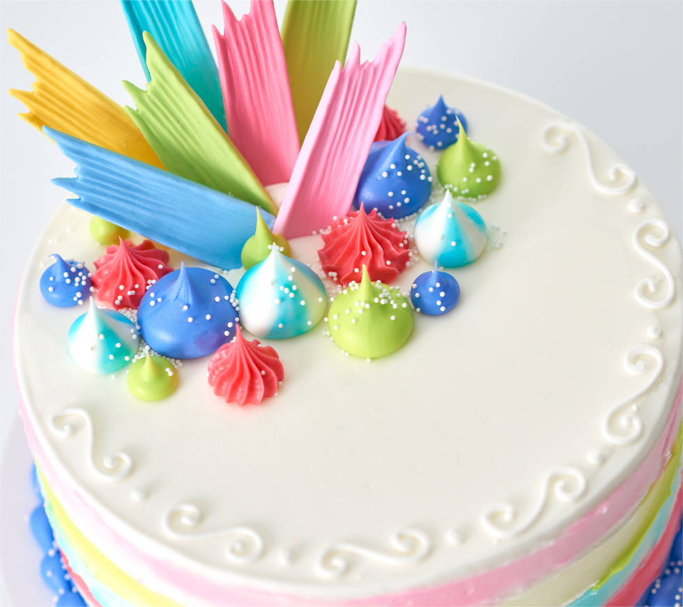 Sweet Décor Primary Brushstroke on Top Cake