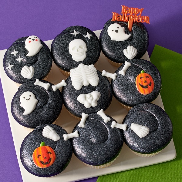 Bone Appetit Cake Design