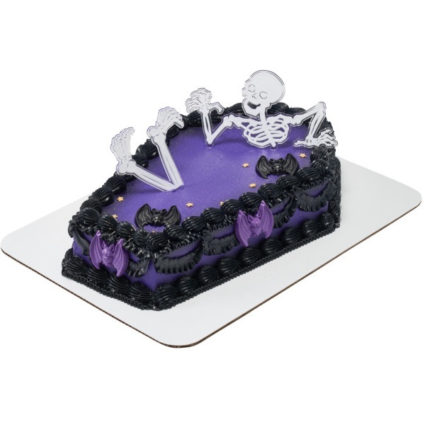 Bone to be Wild Cake Design