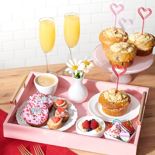 Breakfast in Bed Cake Design