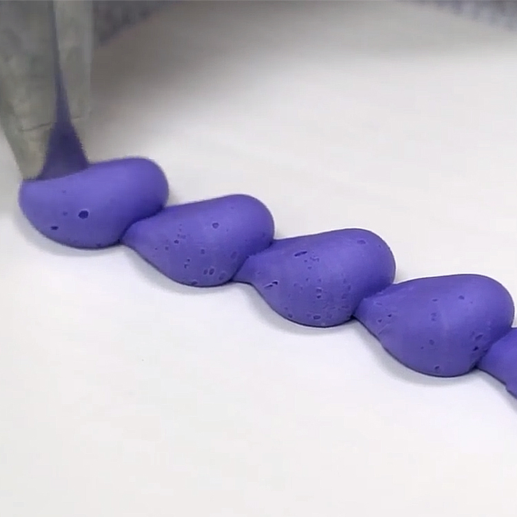 DecoTips: 7 Things You Can Do with an XL Piping Tip #805