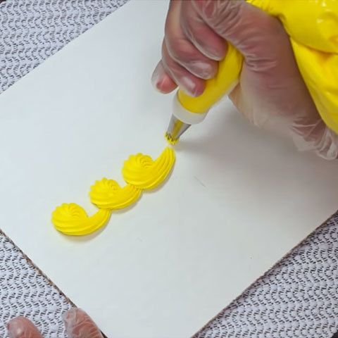 DecoTips: 8 Things You Can Do with a Star Tip #22