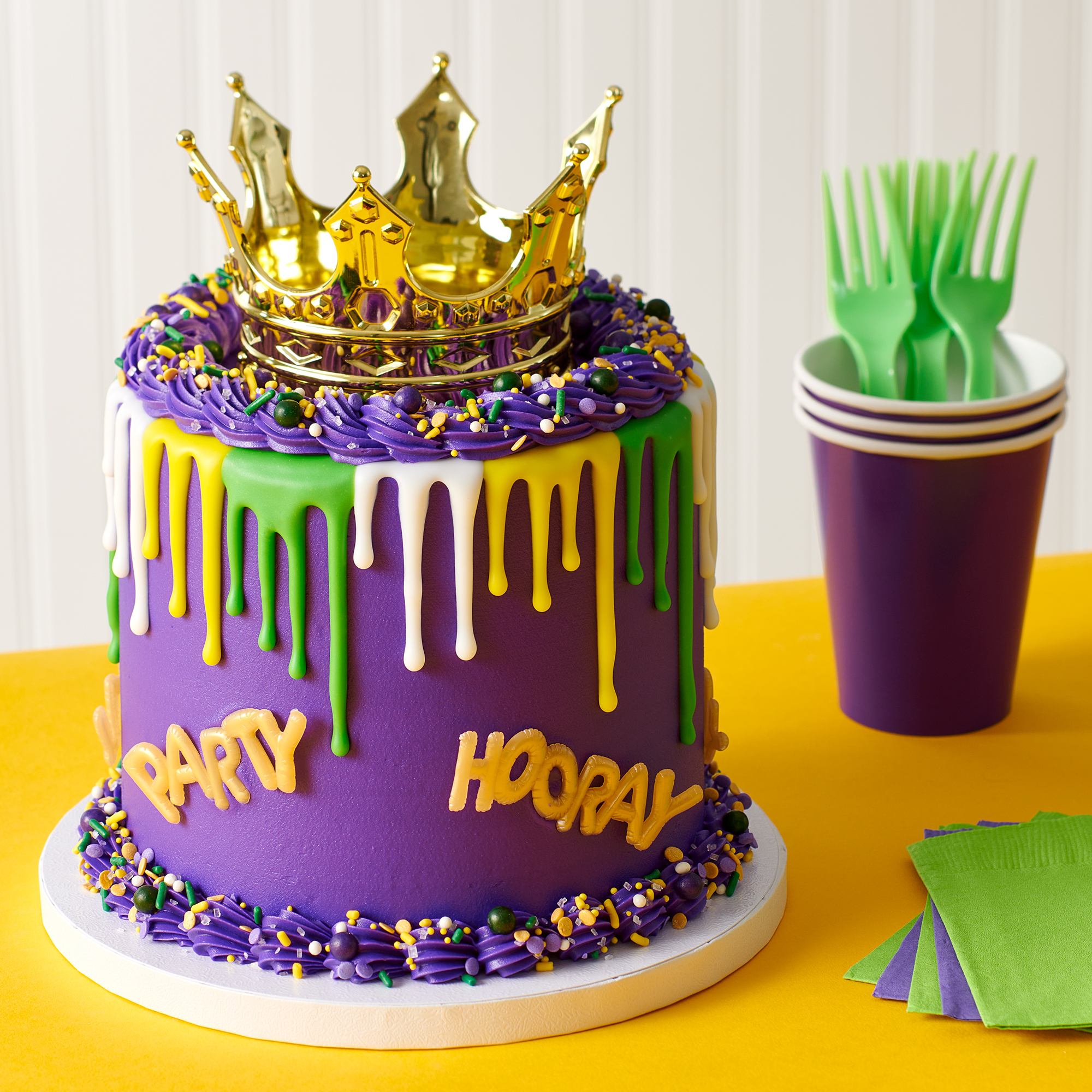 King of the Mardi Cake Design