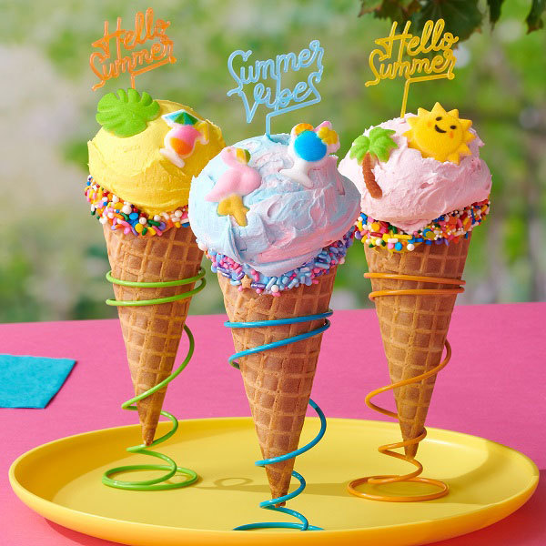 The Summer Scoop Cake Design