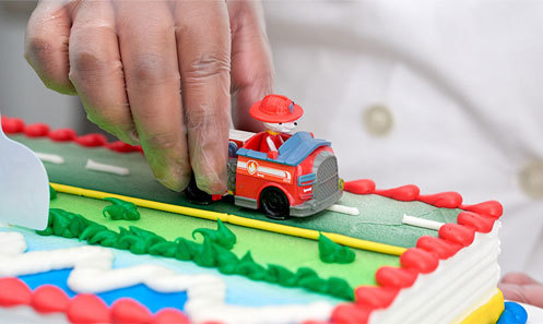 Insider Secrets Stunning Cakes Add Final Truck