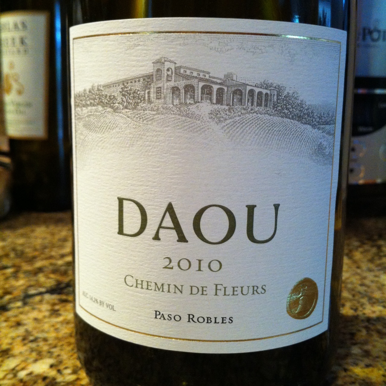 Daou Vineyards Chemin de Fleurs Paso Robles Grenache Blanc Blend
