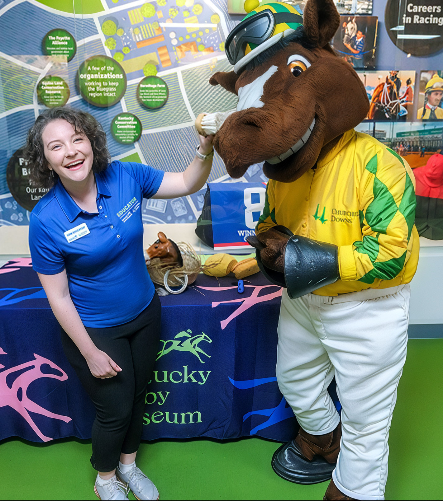 kdm intern posting with the churchill downs mascot