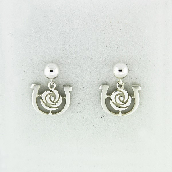 gold horseshoe earrings with a rose in the center