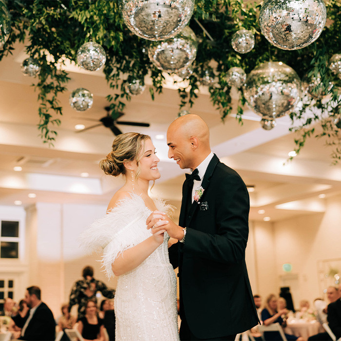 kdm-events-700x700-featured-weddingshowcasev2.jpg