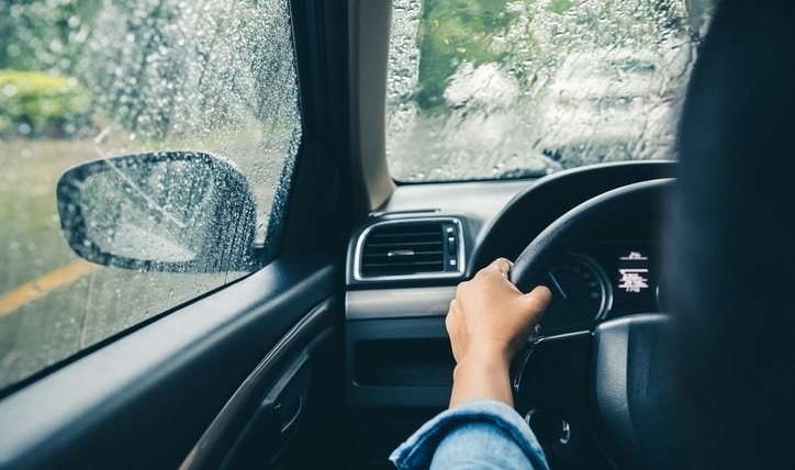 Cómo desempañar los vidrios del auto y cómo limpiarlos