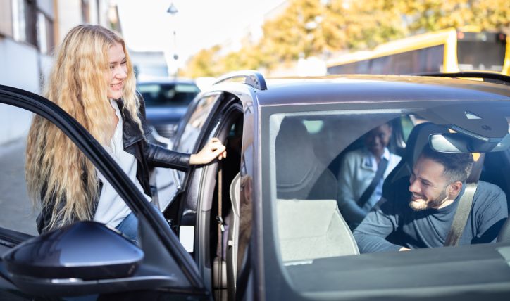 Compartir auto: conoce las principales apps de carpool
