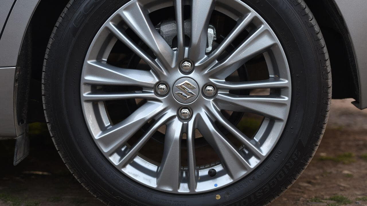 Suzuki baleno запчасти