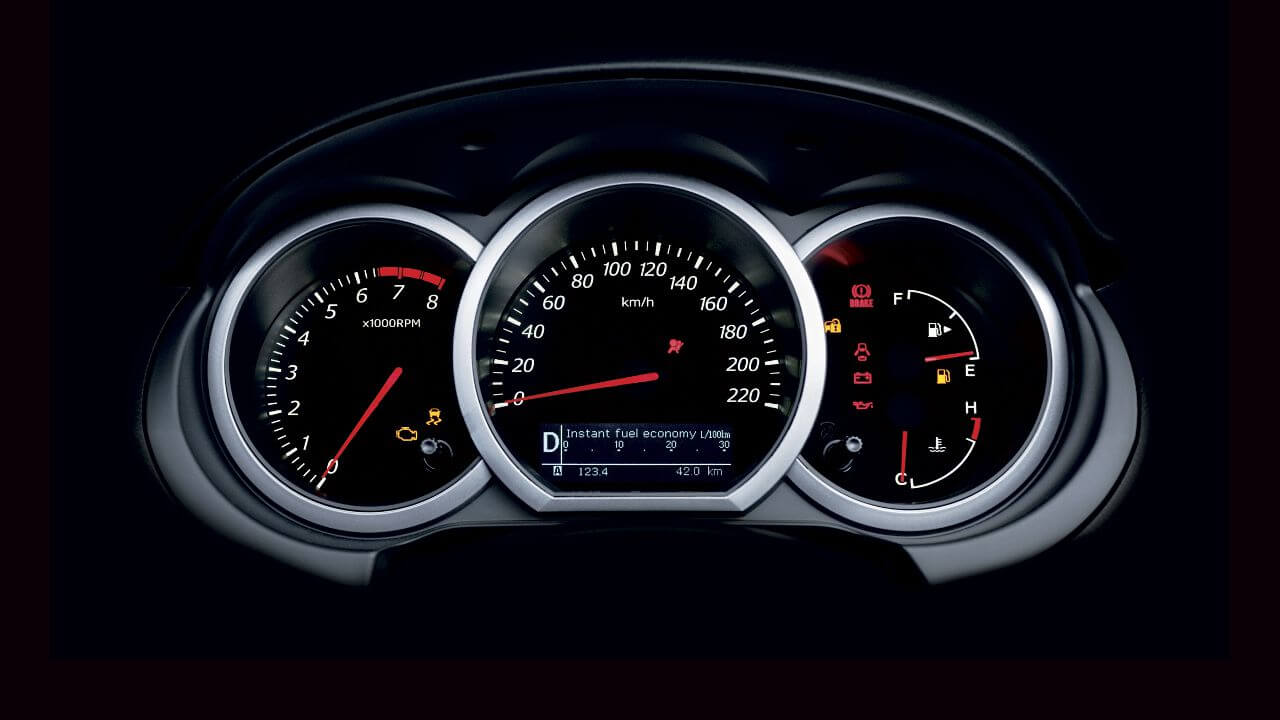 Suzuki Grand Vitara 2.4 GLX NAV WINCHE - Galería interior - imágen 0