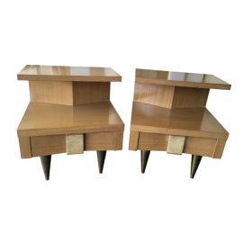 Mid Century Pair of Nigstands