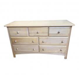 Ragazzi Furniture Mission Maple 7-Drawer Dresser