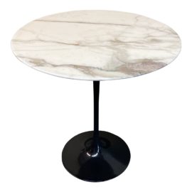 Knoll Studio Eero Saarinen Marble Side Table. Original Price: $1,140