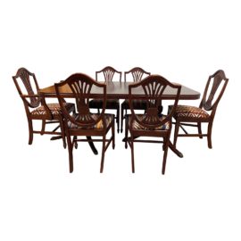 Late 20th Century Drexel Furniture Travis Court Extension Table + 6 Chairs