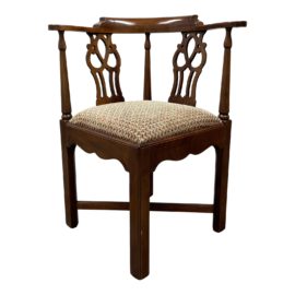 Late 20th Century English Traditional Corner Chair
