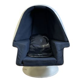 Late 20th Century Lee West Alpha Chamber Egg Lounge Chair