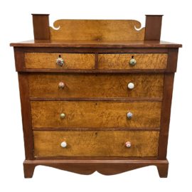 Early 19th Century Bird Seed Maple Five Drawer Dresser