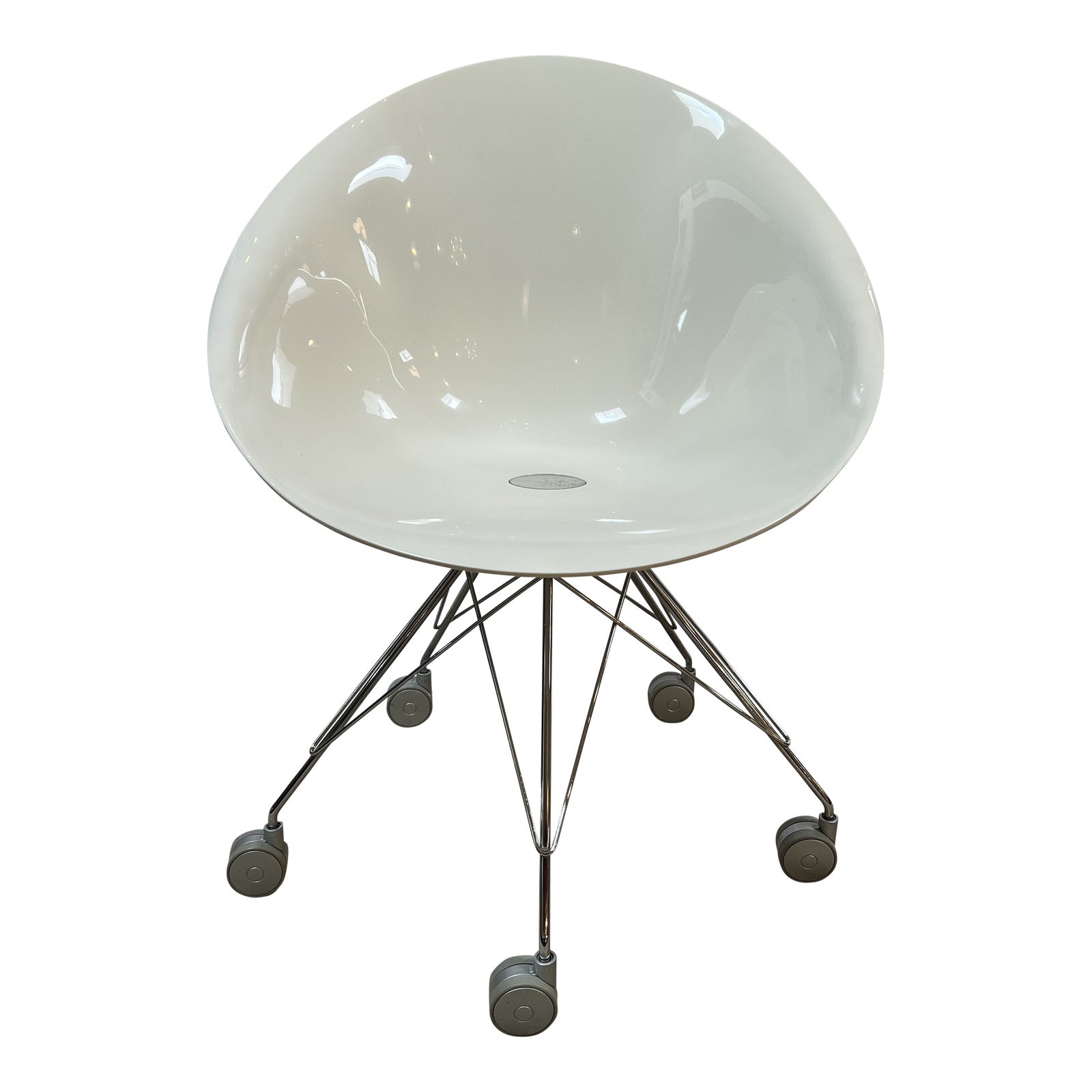 Philippe Starck Kartell Mr Impossible Eos Eiffel Wheeled