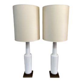 Visual Comfort Thomas O'Brien Fiona Glass Table Lamps, a Pair. Original Price: $1,732