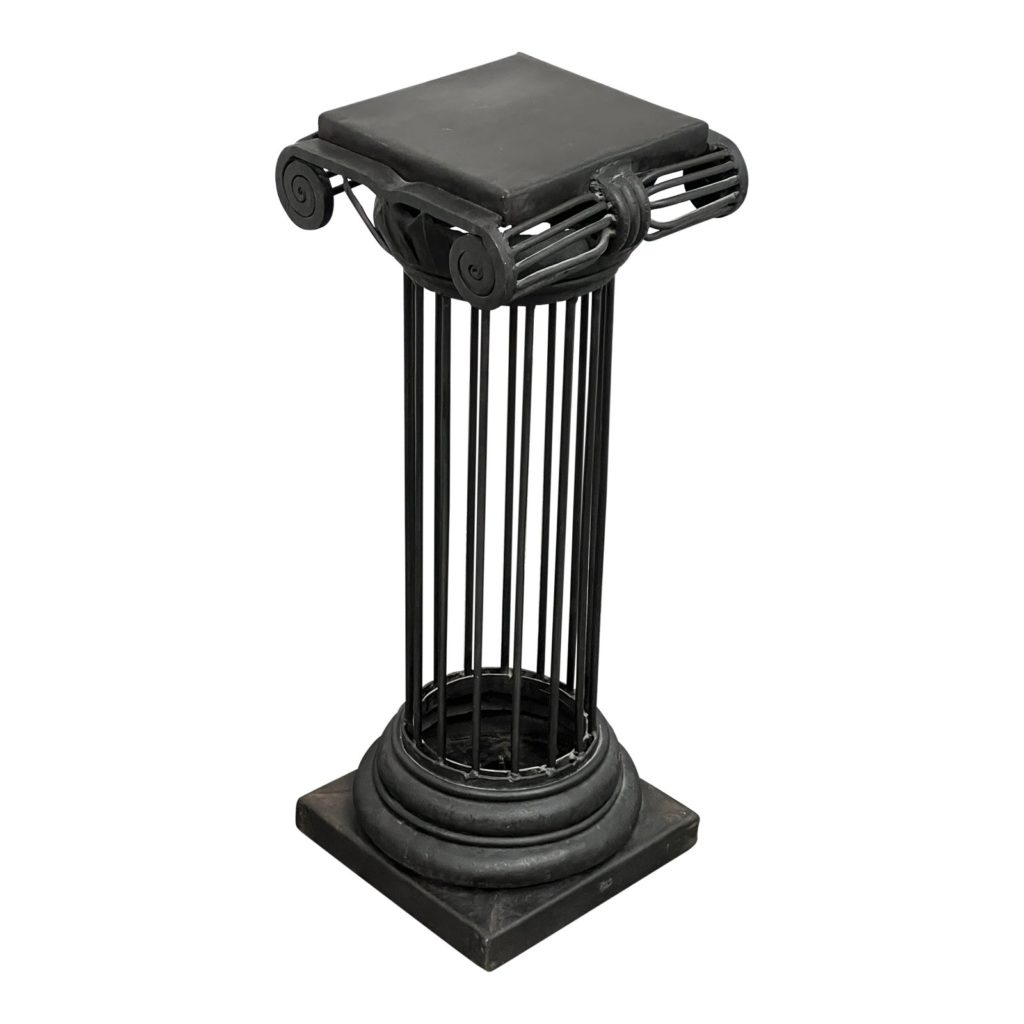 Pandas Check Column Is In List