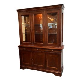HPL Division Shermag Inc Heritage Collection Two Piece Mahogany Hutch