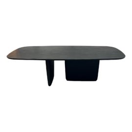 B&B Italia Edward Barber & Jay Osgerby Tobi-Ishi Dining Room Table. Original Price: $7,365