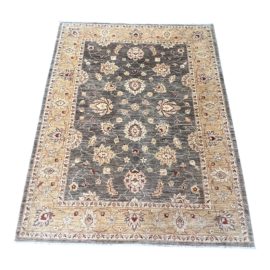 Pakistani Mahal Gray Beige 100% Wool Area Rug - 5′7″ × 7′3″