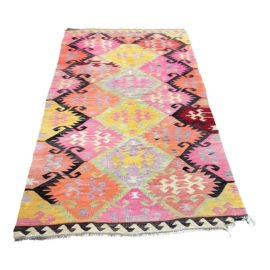 Turkish Entry Pattern Kilim Rug - 5′6″ × 9′7″