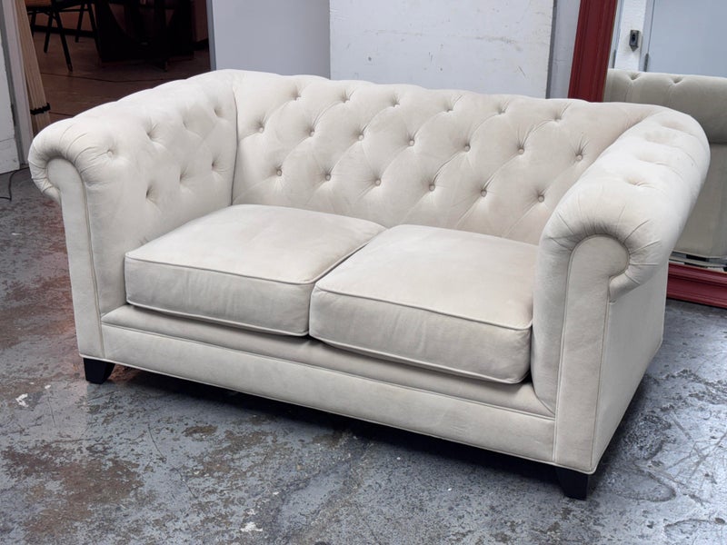 Petite Apartment Sofa/Loveseat Chesterfield Design Plus Gallery