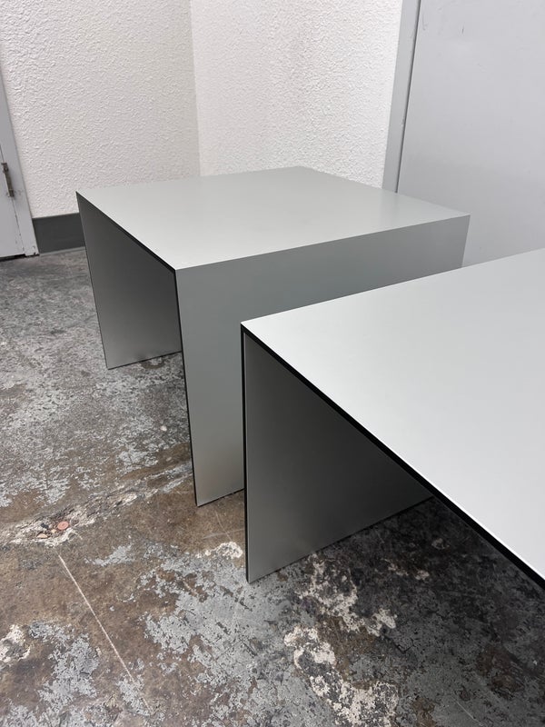 B&B Italia Antioni Citterio T60 Low Tables, a Pair - Design