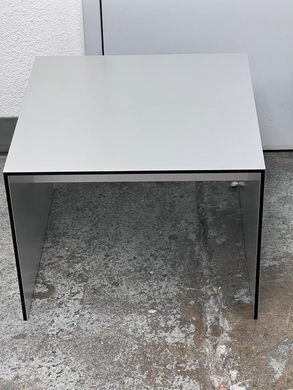 B&B Italia Antioni Citterio T60 Low Tables, a Pair - Design
