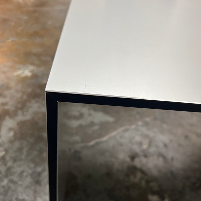 B&B Italia Antioni Citterio T60 Low Tables, a Pair - Design
