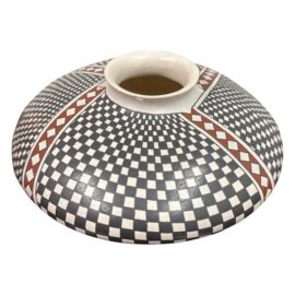 Gerardo Ledezma Veloz Clay Vase