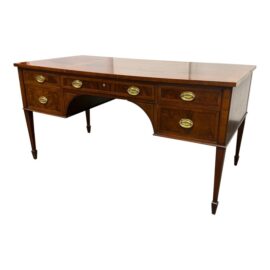 Late 20th Century Hekman Copley Banded Mahogany Desk