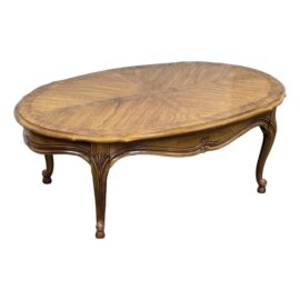 Thomasville French Country Oval Coffee Table