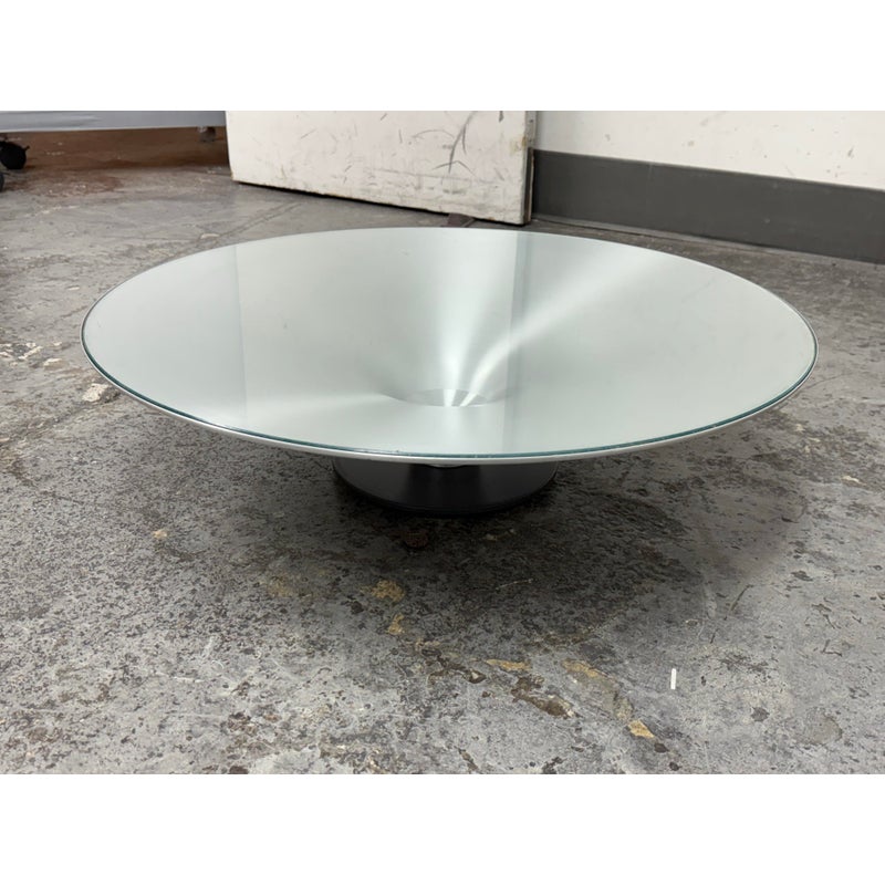 Vincenzo Maiolino for Roche Bobois Ovni Cocktail Table