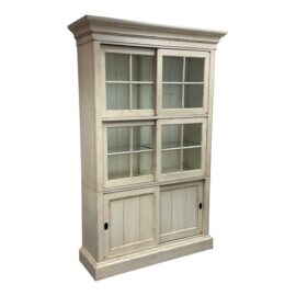 Ethan Allen New Country Collection Webber China Cabinet. Original Price: $3,600
