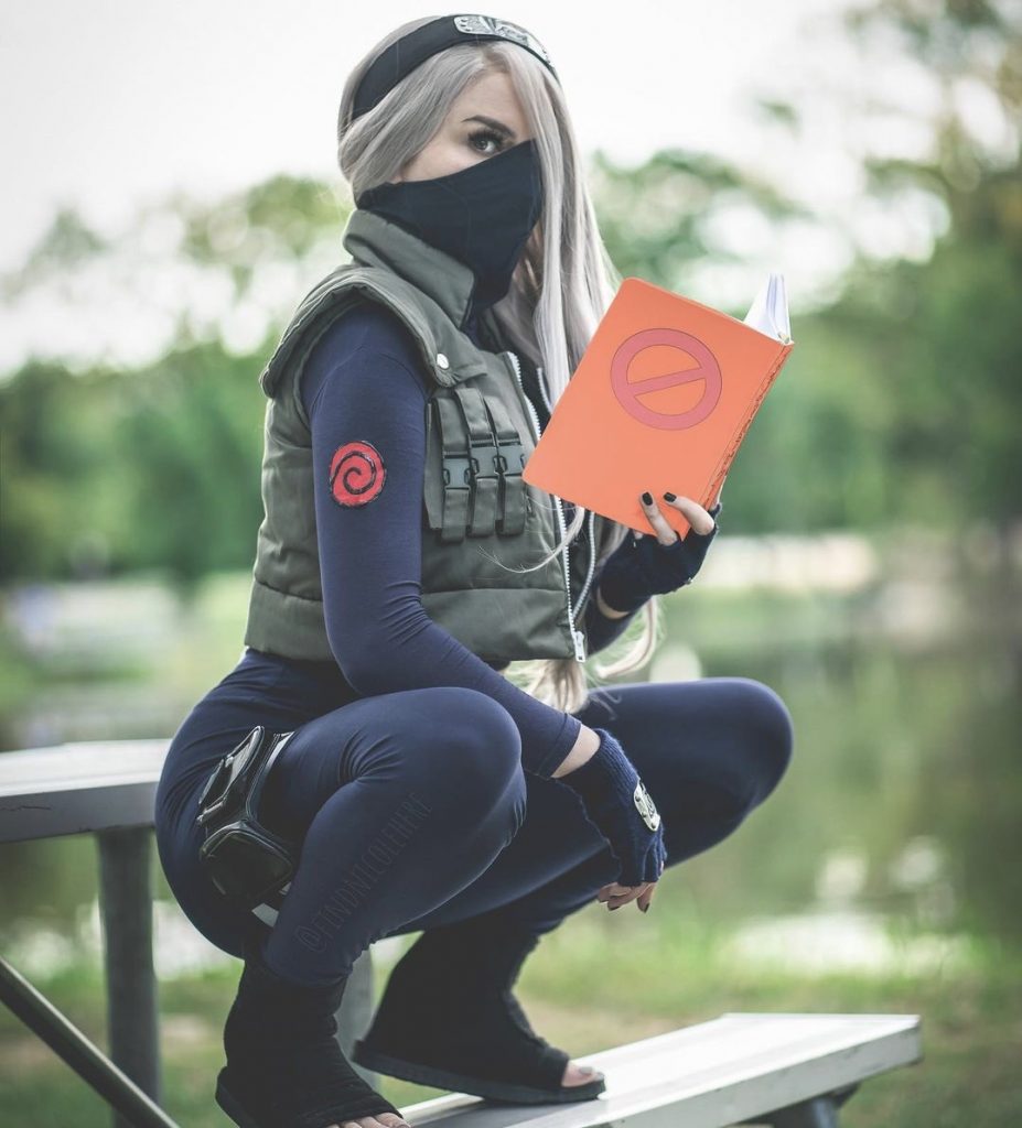 Nicole Winters cosplay of Kakashi from Naruto