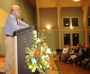 Marcus Borg lectures in St Matthew's parish hall on first night of series