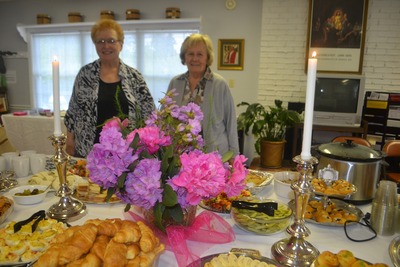 Lee Ellen Glazier and Dorothy Eppolito