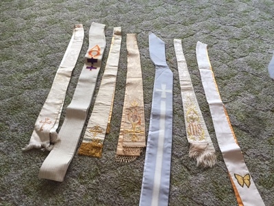 Stoles1
